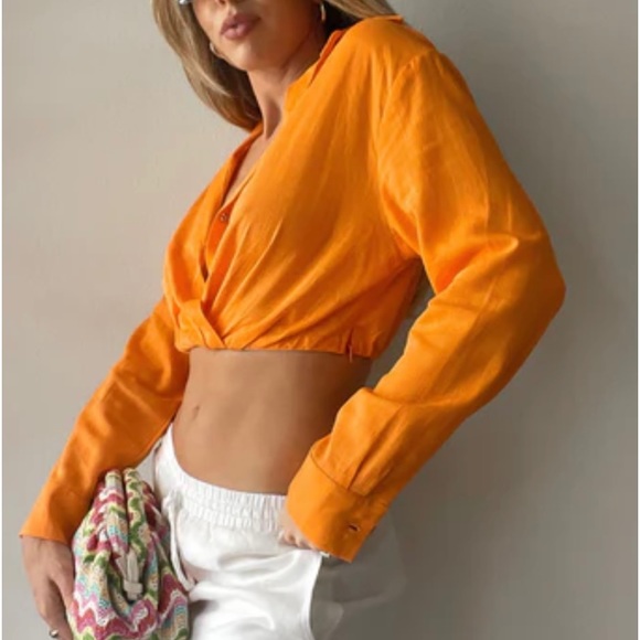 Brand New Orange Long Sleeve Top – Size Small – Collared, Snap Front, Side Zip - Picture 4 of 5